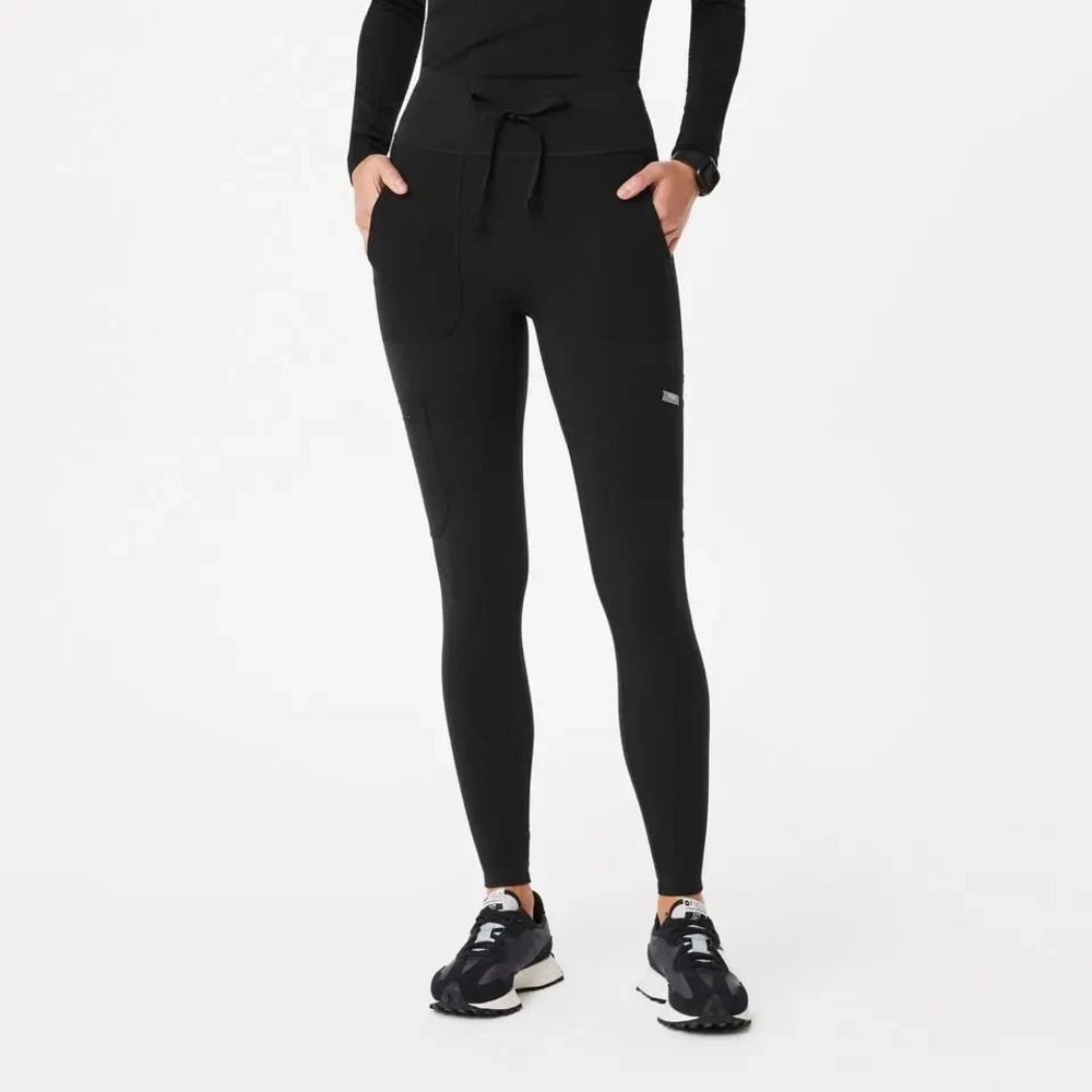 FIGS Skinny Leg Scrub Legging Black Large Women's NWT